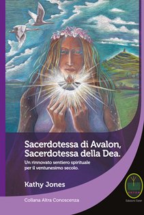 Sacerdotessa di Avalon, Sacerdotessa della Dea.